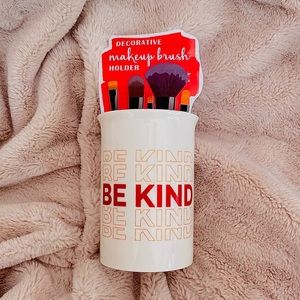 ❤️ Be Kind Makeup Brush Holder